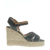 Espadrillas zeppa grigie: il must-have per l'estate 2022