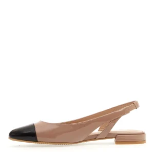 Slingback bassa vernice nude e nero: scopri le scarpe Stuart Weitzman