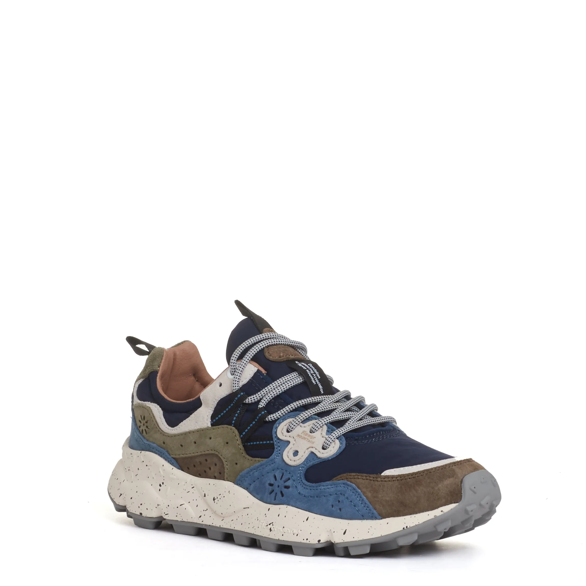 sneakers_azzurra_verde_e__1.webp sneakers azzurra, verde e grigia